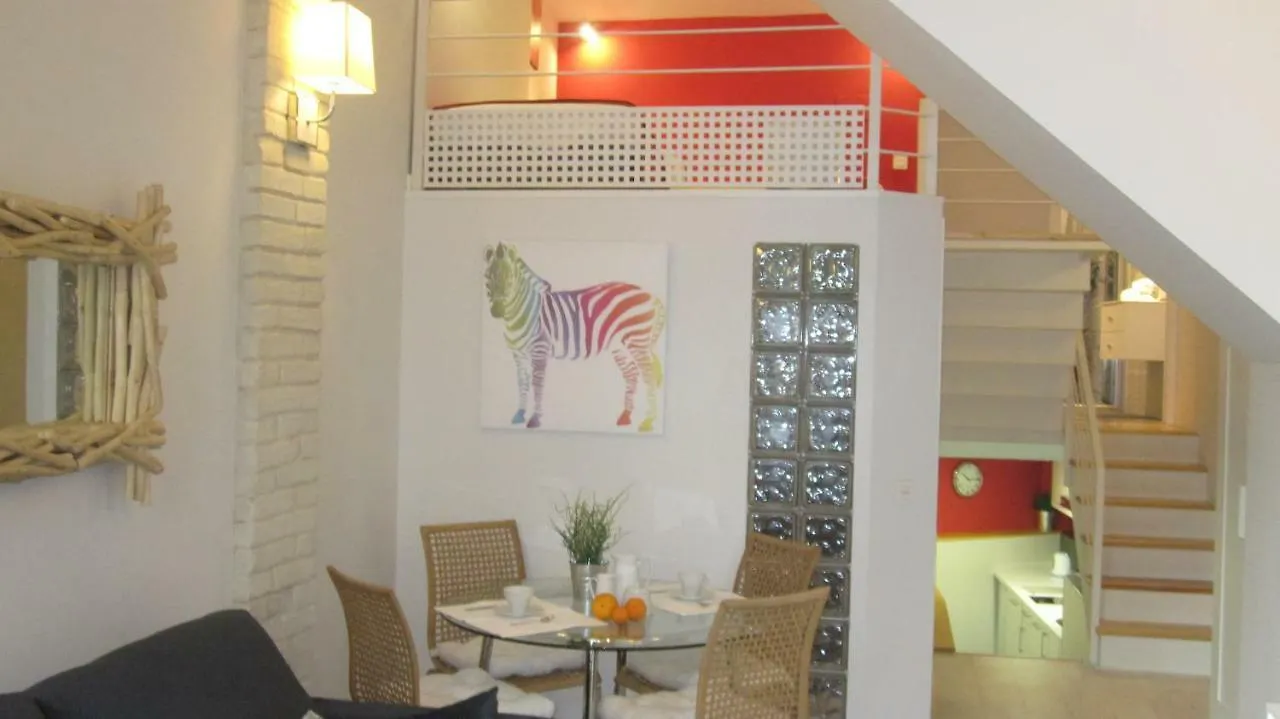 Apartamento Claudia Hotel Seville Apartment